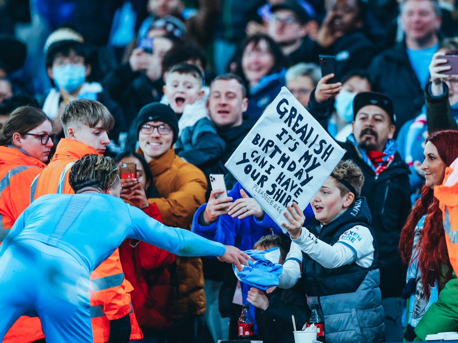 中国男足对 中国男足对